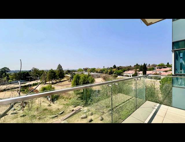 2 BEDROOM APARTMENT FOR SALE IN SANDOWN